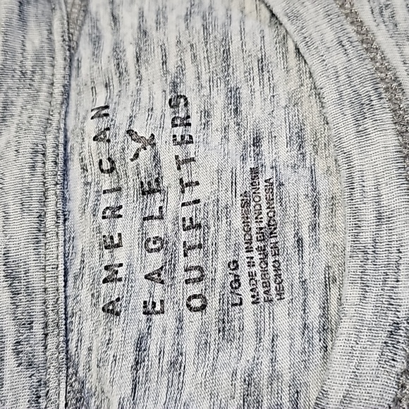 American Eagle large gray short sleeve shirt - Picture 6 of 7